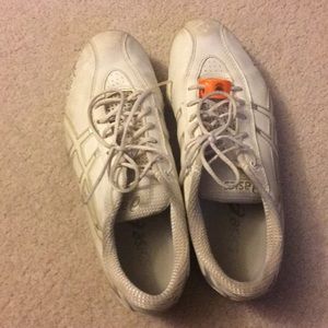 ASICS cheer shoes 6.5